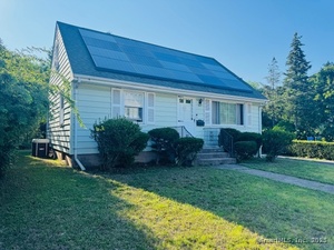 Homes for sale in Hamden, CT | 310 Fairview Ave, Hamden, CT 06514 | MLS# 24111769