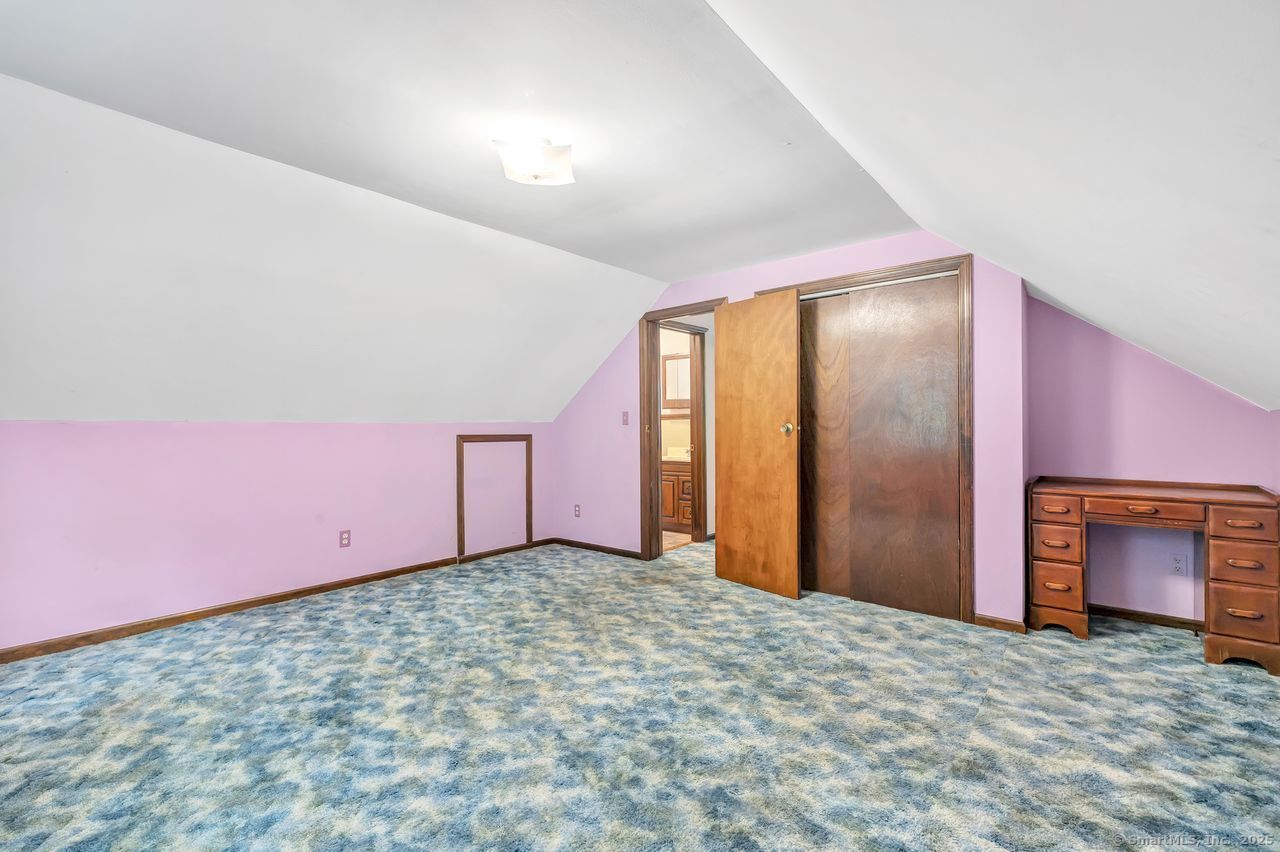 43-1/2 Willoughby, Shelton, 06484, 3 Bedrooms Bedrooms, ,1 BathroomBathrooms,Single Family For Sale,For Sale,Willoughby,170621655