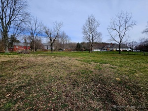 Homes for sale in South Windsor, CT | 1638 Main St, South Windsor, CT 06074 | MLS# 24112318