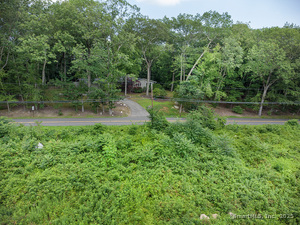 Homes for sale in Woodbridge, CT | 54 Northrop Rd, Woodbridge, CT 06525 | MLS# 24088605