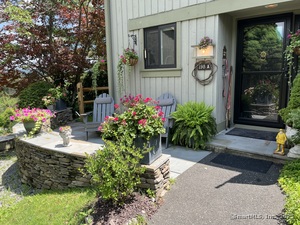 Homes for sale in Southbury, CT | 198 Heritage Vlg #A, Southbury, CT 06488 | MLS# 24112399