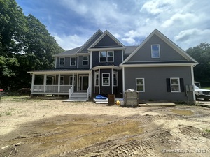 Homes for sale in Seymour, CT | 4 Mead Farm Rd, Seymour, CT 06483 | MLS# 24107383