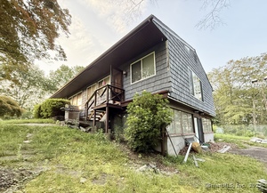 Homes for sale in Seymour, CT | 19 Davis Rd, Seymour, CT 06483 | MLS# 24112841