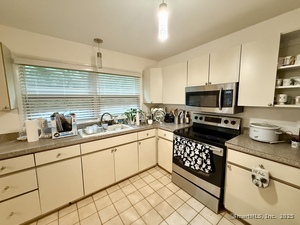 Homes for sale in Seymour, CT | 25 Davis Rd, Seymour, CT 06483 | MLS# 24112833