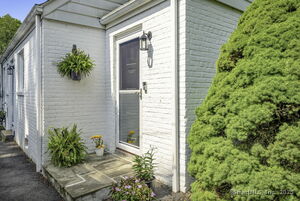 Homes for sale in Greenwich, CT | 33 Halsey Dr, Greenwich, CT 06870 | MLS# 24112915