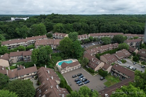 Homes for sale in Stamford, CT | 2289 Bedford St #A6, Stamford, CT 06905 | MLS# 24110816