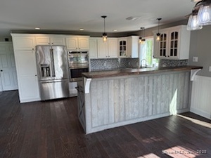 Homes for sale in East Granby, CT | 49 Seymour Rd, East Granby, CT 06026 | MLS# 24112917