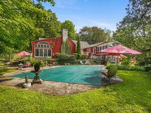 Homes for sale in Weston, CT | 4 Whippoorwill Ln, Weston, CT 06883 | MLS# 24111368