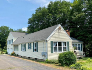 Homes for sale in Guilford, CT | 2805 Boston Post Rd, Guilford, CT 06437 | MLS# 24112726