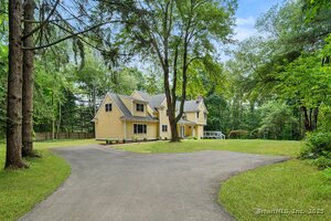 Homes for sale in Wilton, CT | 913 Ridgefield Rd, Wilton, CT 06897 | MLS# 24111781