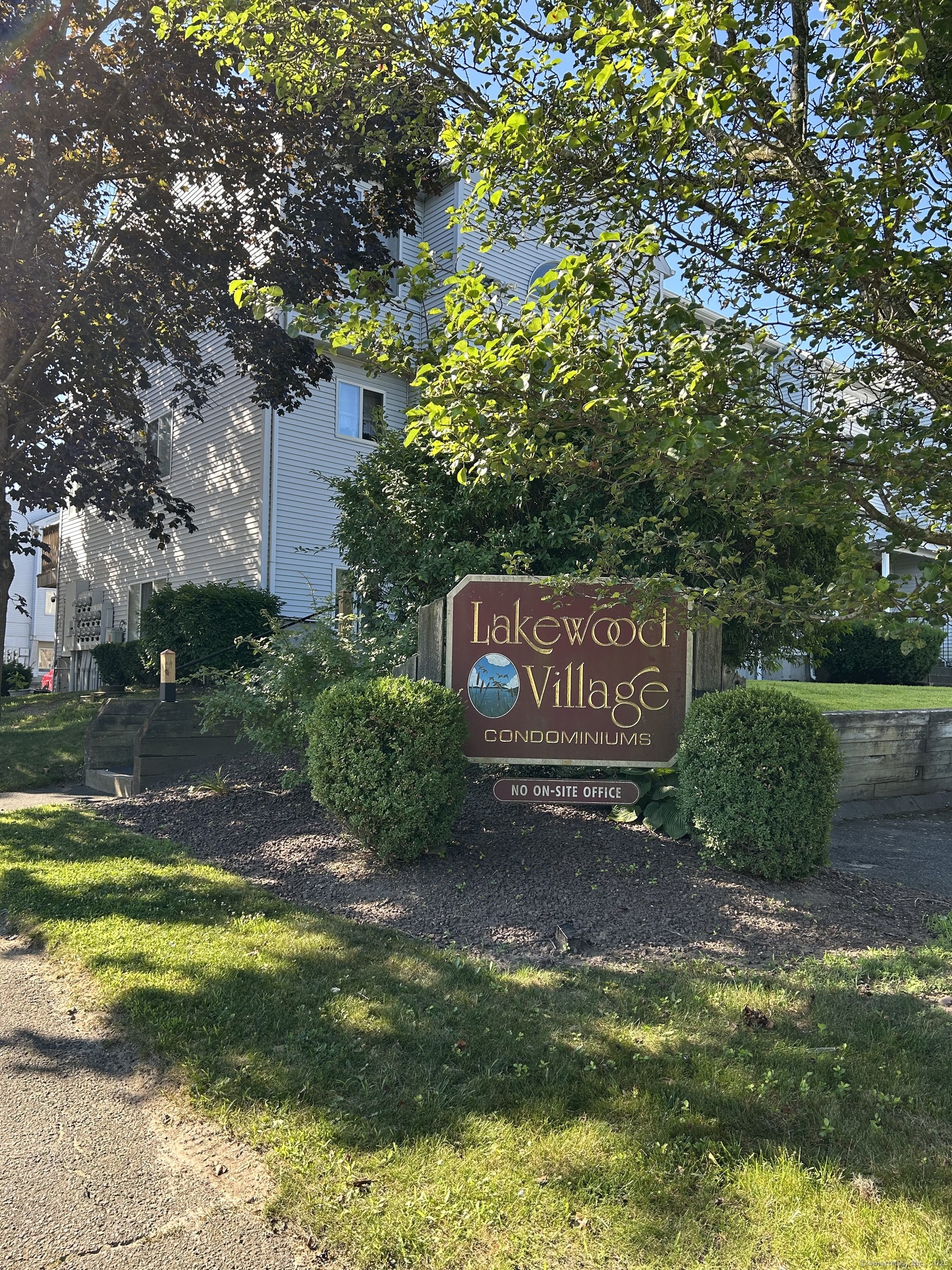 147 Hamden Avenue Waterbury CT