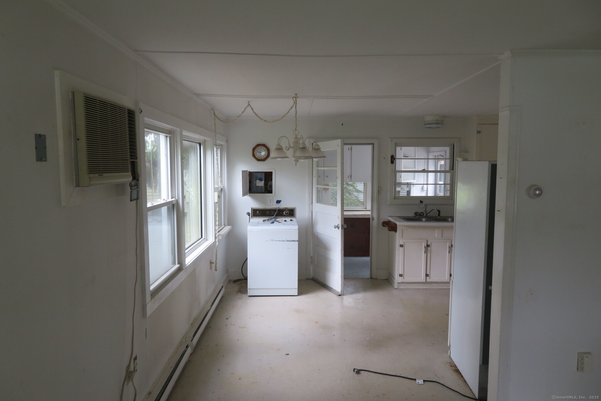 52 Chalker Beach, Old Saybrook, 06475, 3 Bedrooms Bedrooms, ,1 BathroomBathrooms,Single Family For Sale,For Sale,Chalker Beach,24108505