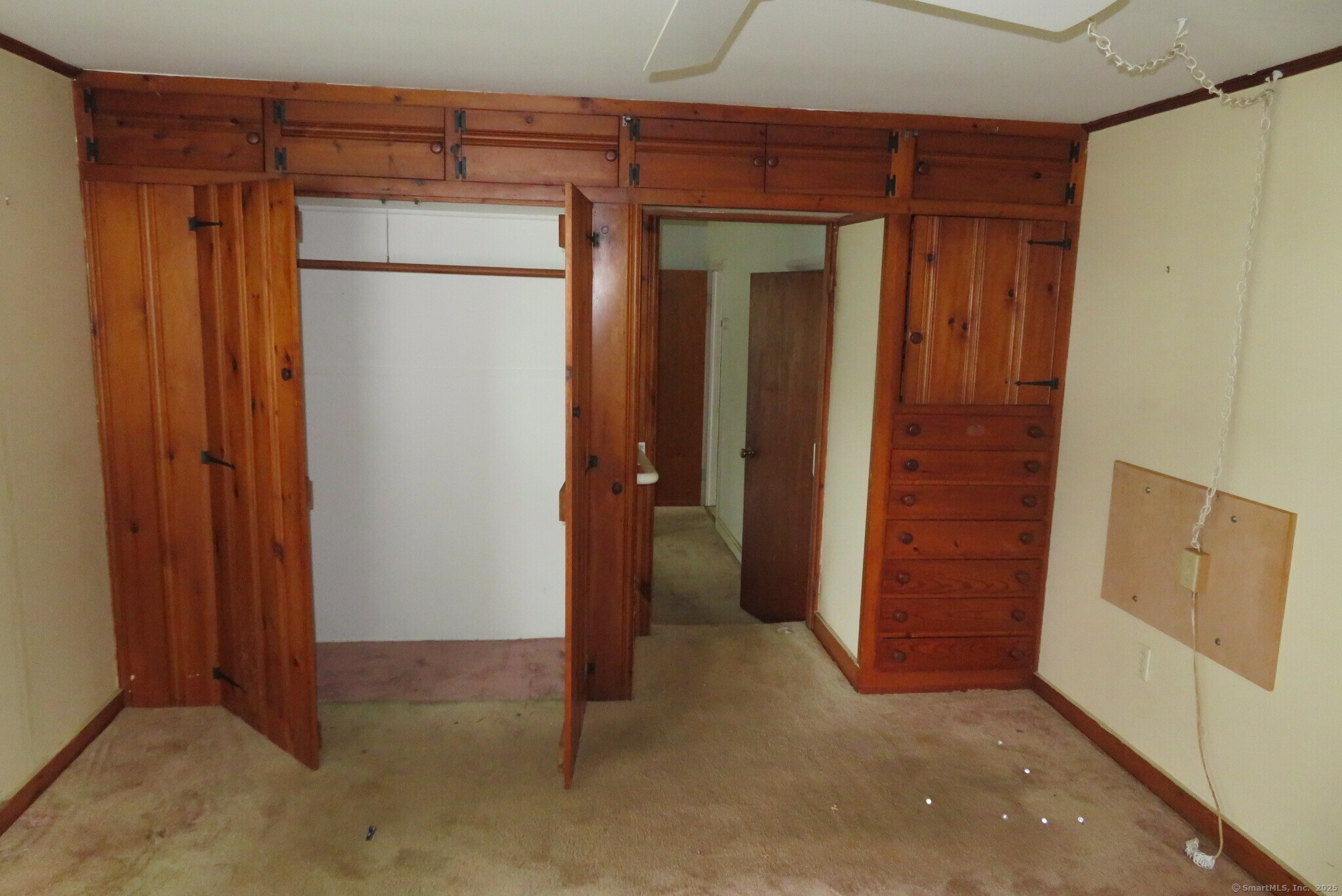 52 Chalker Beach, Old Saybrook, 06475, 3 Bedrooms Bedrooms, ,1 BathroomBathrooms,Single Family For Sale,For Sale,Chalker Beach,24108505