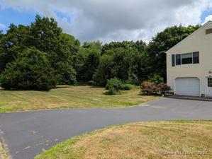 Homes for sale in Guilford, CT | 2805 Boston Post Rd, Guilford, CT 06437 | MLS# 24112726