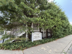 Homes for sale in Norwalk, CT | 4 Union Ave #APT 26, Norwalk, CT 06851 | MLS# 24111679