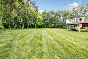 Homes for sale in Monroe, CT | 40 Walnut St, Monroe, CT 06468 | MLS# 24110750