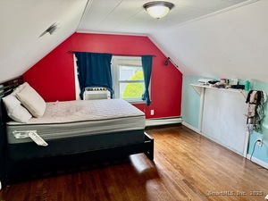 Homes for sale in Bridgeport, CT | 15 Edwards St, Bridgeport, CT 06606 | MLS# 24110963