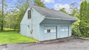 Homes for sale in New Hartford, CT | 290 Gillette Rd, New Hartford, CT 06057 | MLS# 24113185