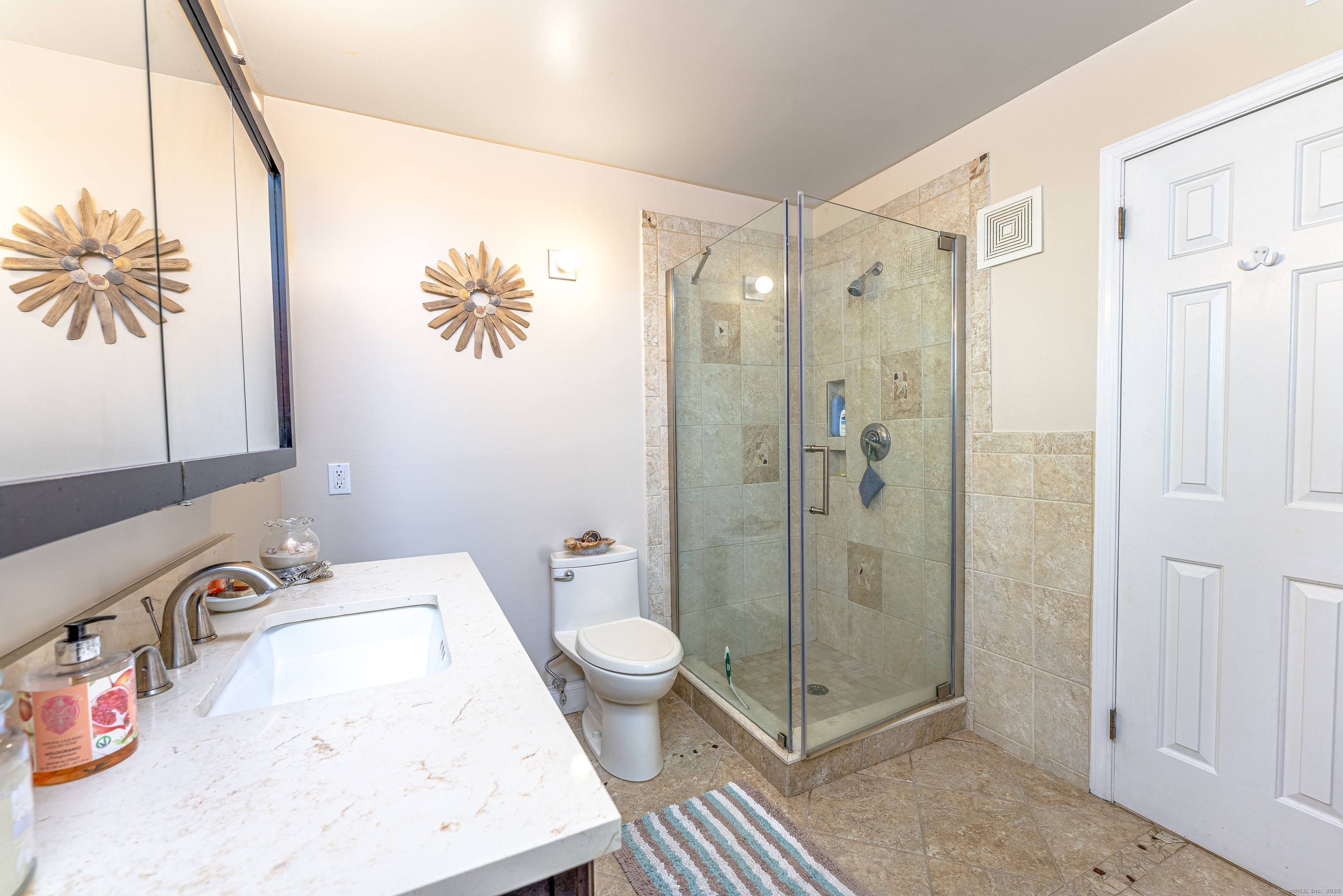 1 Mansfield Grove, East Haven, 06512, 2 Bedrooms Bedrooms, ,2 BathroomsBathrooms,Condo/co-op For Sale,For Sale,Mansfield Grove,24110406