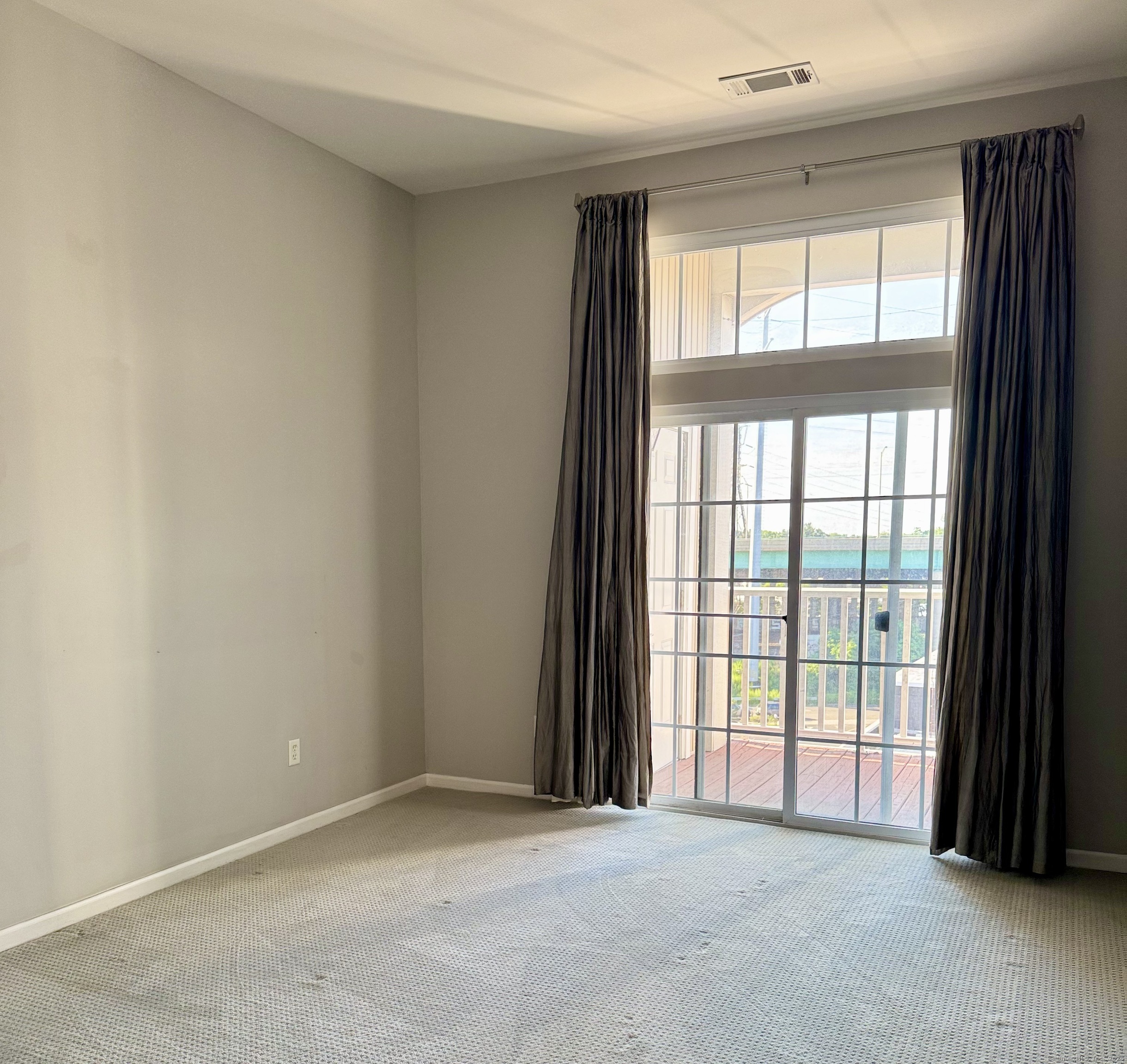 850 Main, Stamford, 06902, 2 Bedrooms Bedrooms, ,2 BathroomsBathrooms,Residential Rental,For Sale,Main,24085993