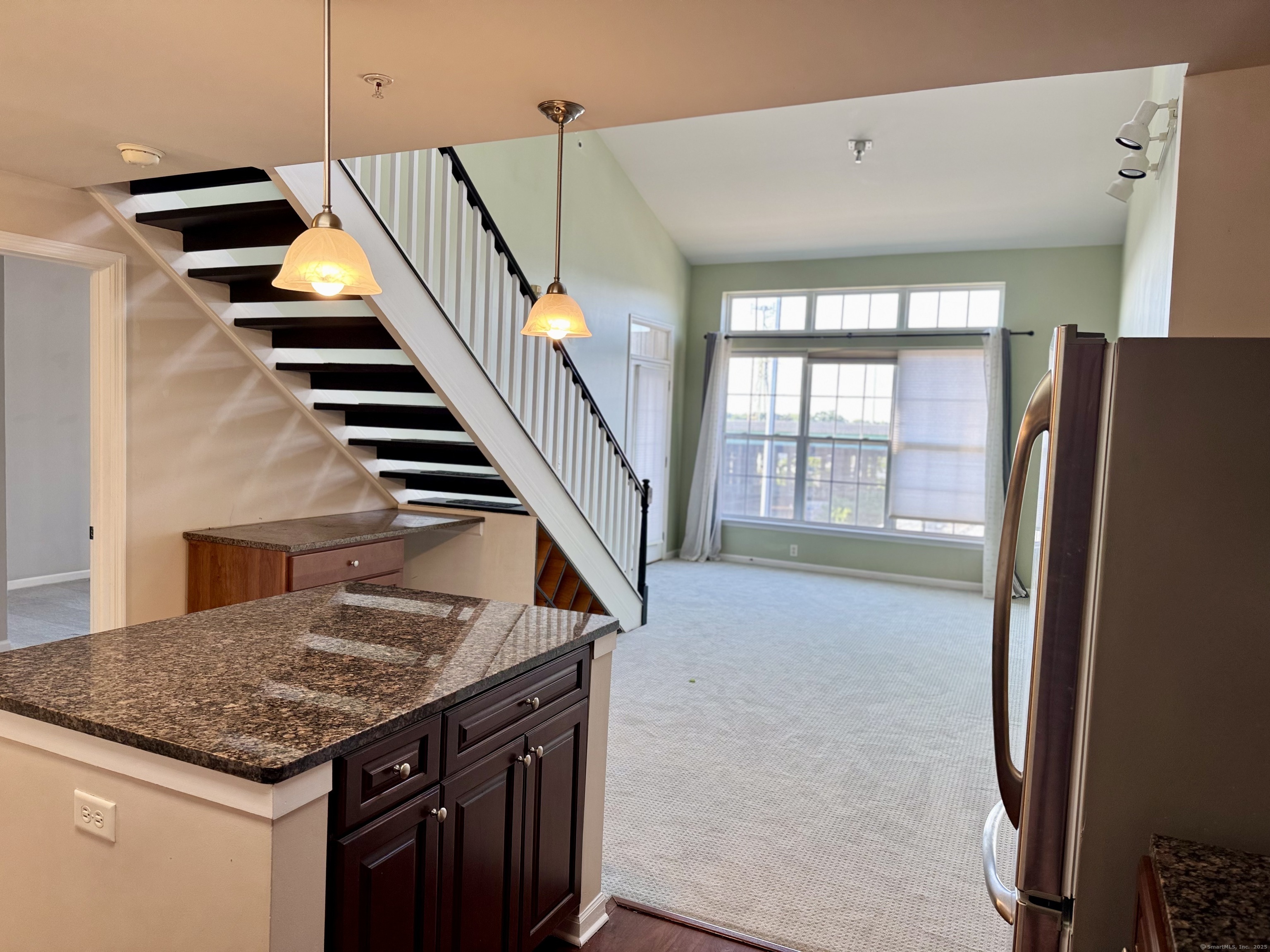 850 Main, Stamford, 06902, 2 Bedrooms Bedrooms, ,2 BathroomsBathrooms,Residential Rental,For Sale,Main,24085993