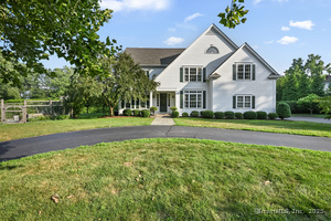 4 Golf View Drive