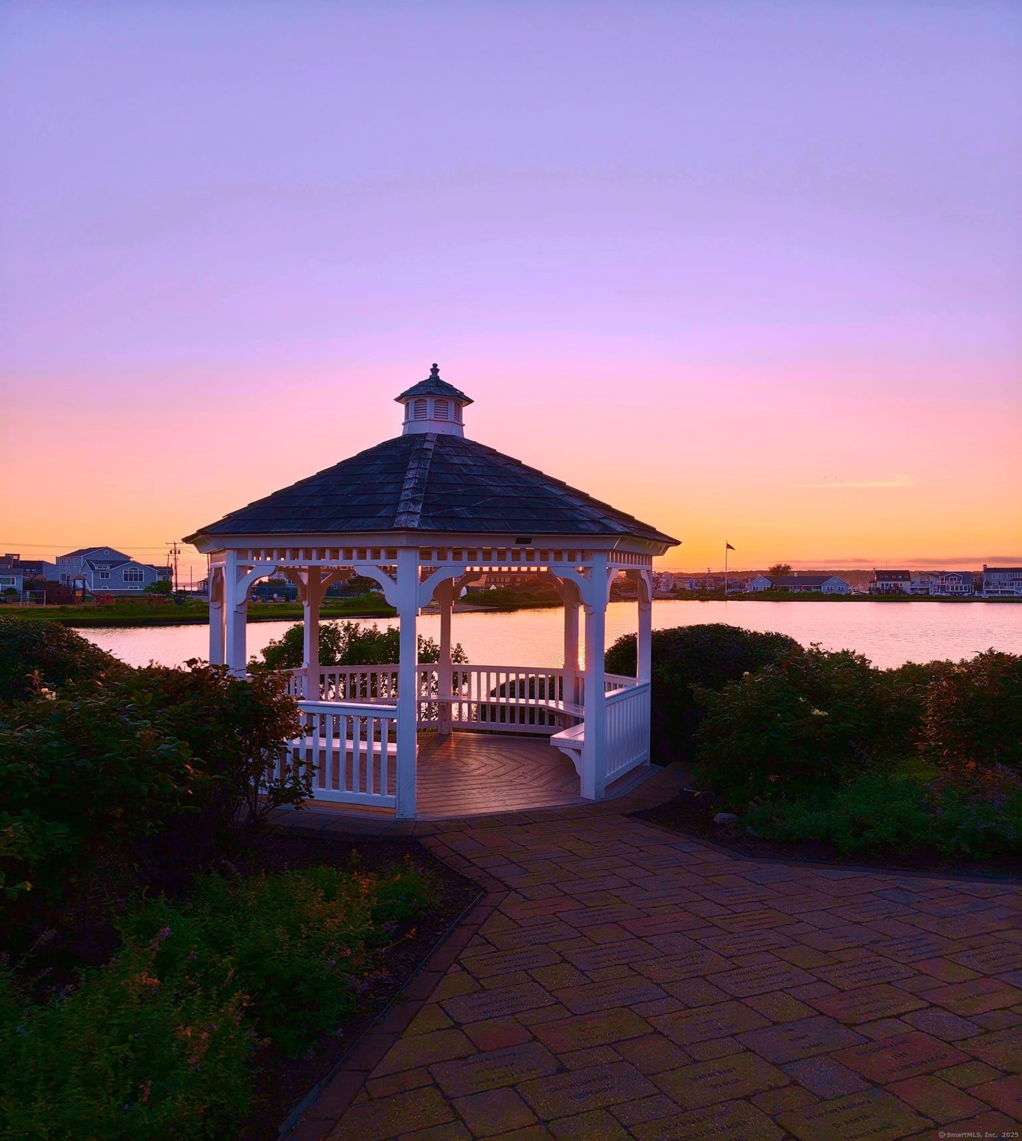 86 Shore, Groton, 06340, 3 Bedrooms Bedrooms, ,2 BathroomsBathrooms,Residential Rental,For Sale,Shore,24113002