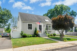 Homes for sale in Milford, CT | 18 Eastern Pkwy, Milford, CT 06460 | MLS# 24113835