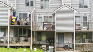 Homes for sale in New Haven, CT | 1423 Quinnipiac Ave #108, New Haven, CT 06513 | MLS# 24114039