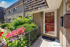 44 Ledgebrook Drive