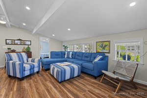 Homes for sale in Madison, CT | 4 North St, Madison, CT 06443 | MLS# 24113249