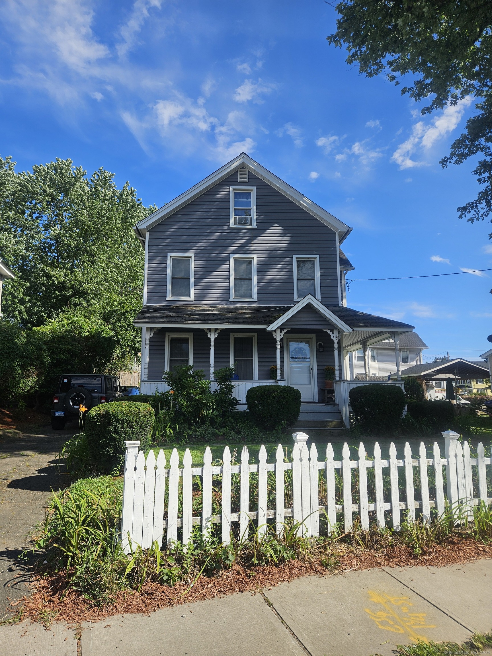 Homes for sale in Norwalk, CT | (Undisclosed), Norwalk, CT 06854 | MLS# 24111439