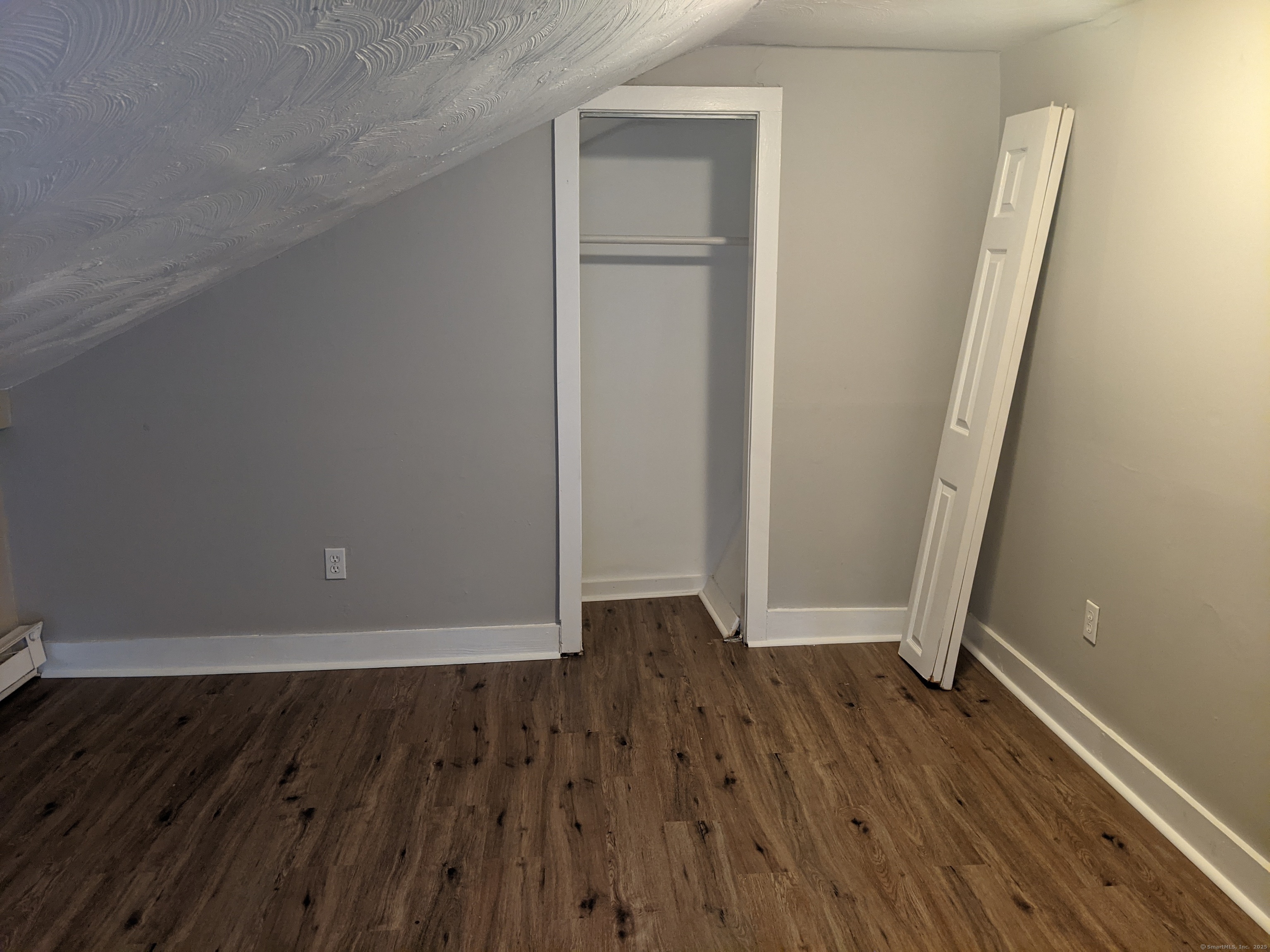 98 Water, Derby, 06418, 6 Bedrooms Bedrooms, 0 ,2 BathroomsBathrooms,Multi-family For Sale,For Sale,Water,0,24114709