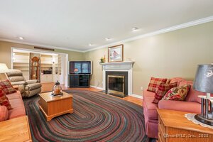 Homes for sale in Westbrook, CT | 1 Lake Louise Dr, Westbrook, CT 06498 | MLS# 24113877