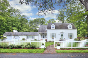 11 Clover Drive