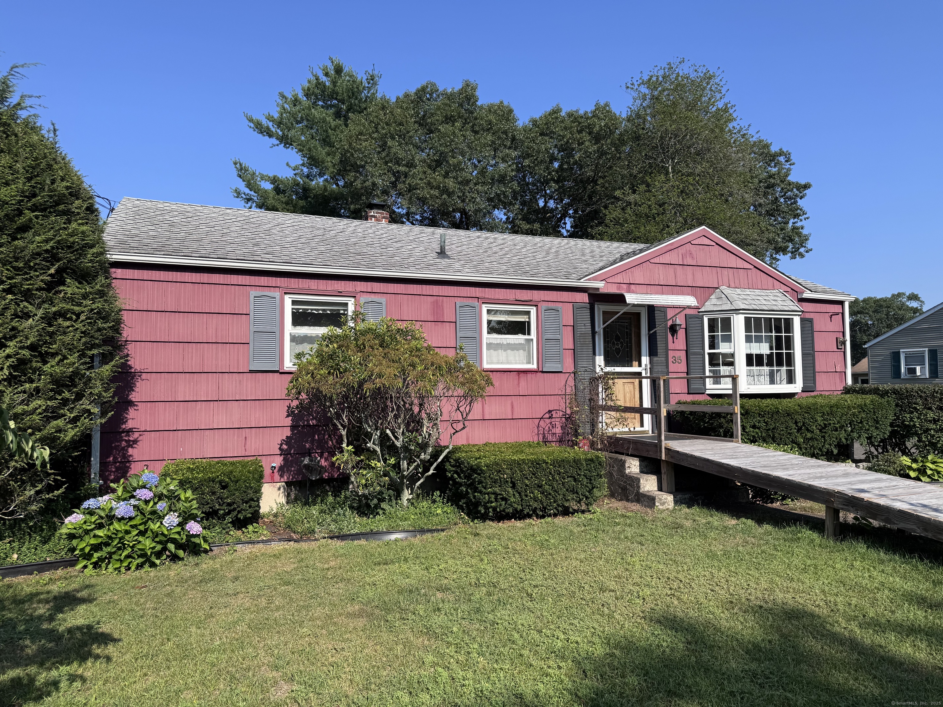 35 Arlington Road