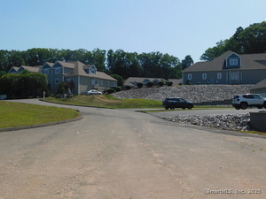 Homes for sale in Southington, CT | 1985 West St #11, Southington, CT 06489 | MLS# 24089676