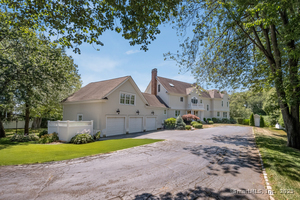 Homes for sale in Madison, CT | 10 Middle Beach Rd W, Madison, CT 06443 | MLS# 24110928