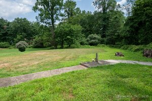 Homes for sale in North Haven, CT | 78 Blue Hills Rd, North Haven, CT 06473 | MLS# 24115423