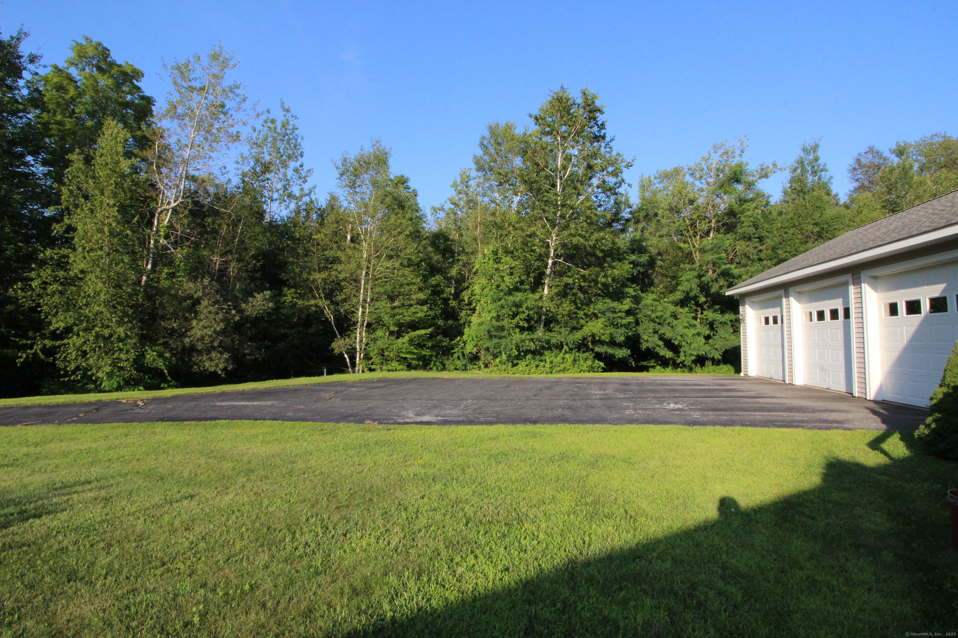 Homes for sale in Colebrook, CT | 147 Stillman Hill Rd, Colebrook, CT 06021 | MLS# 24115503