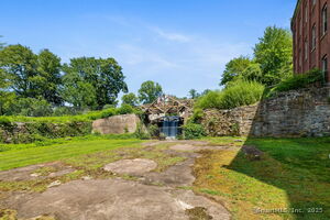 Homes for sale in Glastonbury, CT | 222 Williams St E #APT 229, Glastonbury, CT 06033 | MLS# 24114432