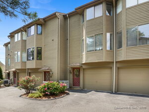 100 Willowbrook Avenue, Unit 5