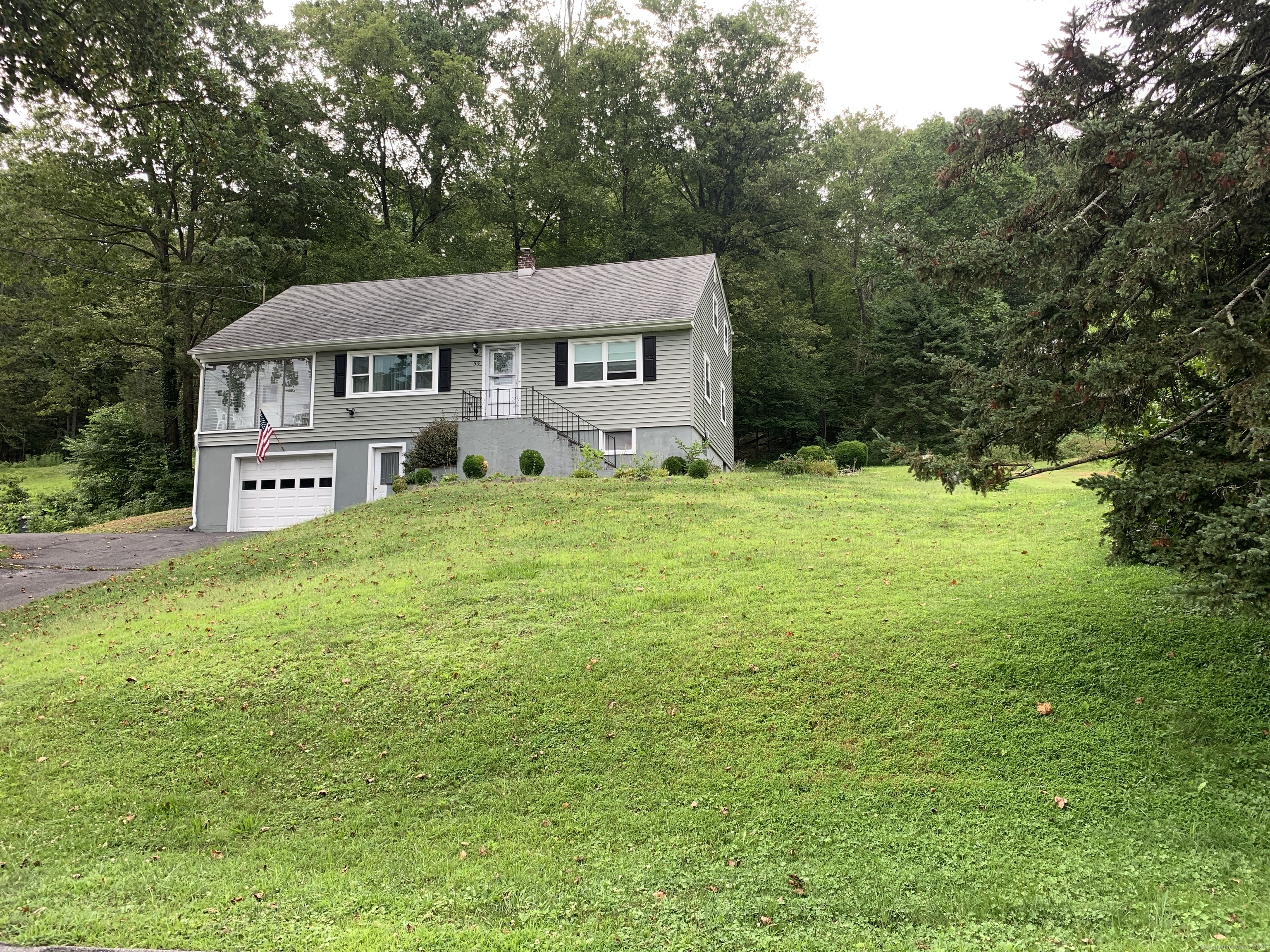 35 Mist Hill Drive New Milford CT