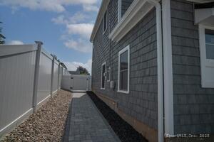 Homes for sale in Old Lyme, CT | 44 Hartford Ave, Old Lyme, CT 06371 | MLS# 24115776