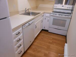 Homes for sale in Stratford, CT | 155 Short Beach Rd #206, Stratford, CT 06615 | MLS# 24116125