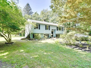 Homes for sale in Brooklyn, CT | 242 Herrick Rd, Brooklyn, CT 06234 | MLS# 24115200