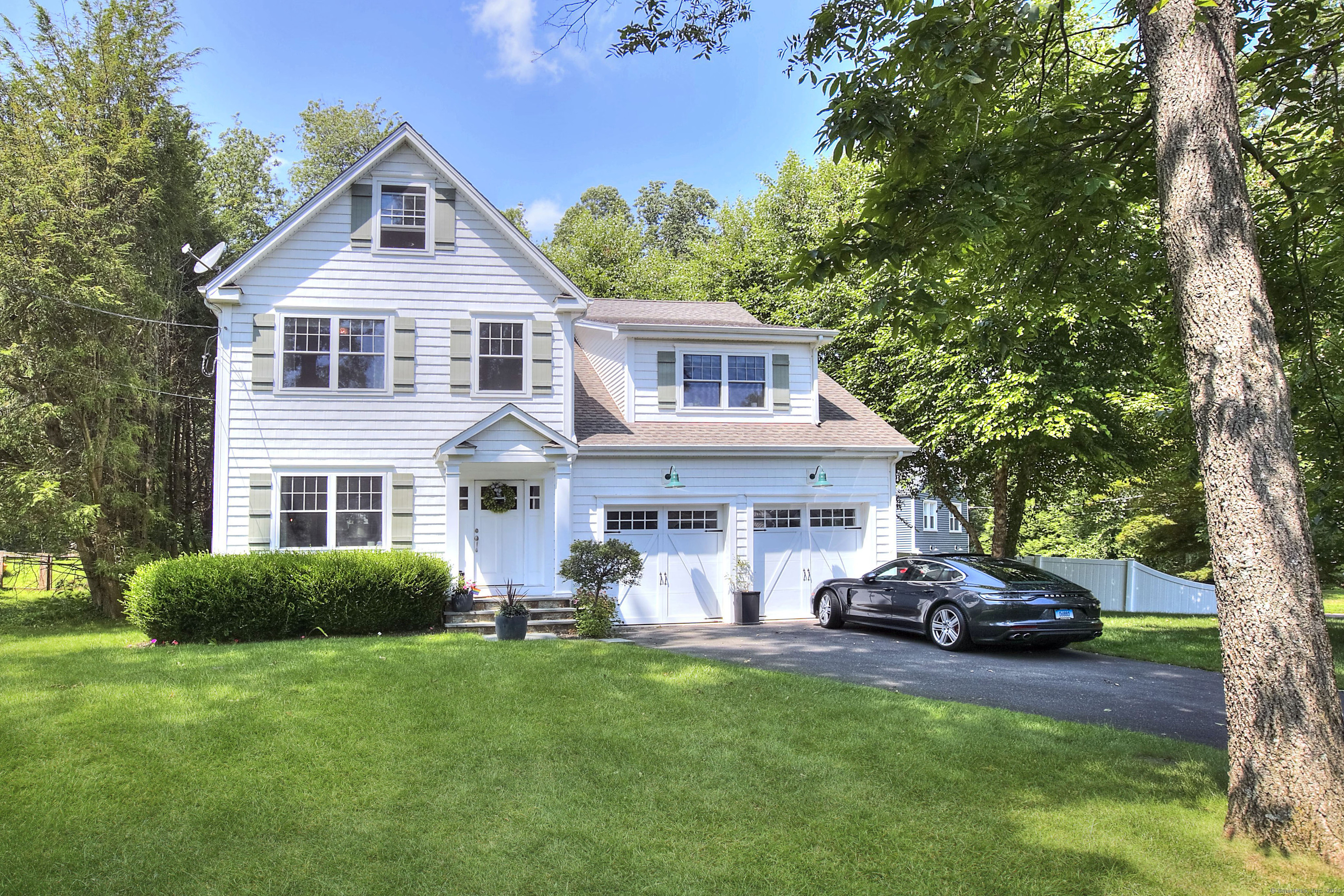 6-1/2 Charcoal Road, Norwalk, Connecticut photo 1
