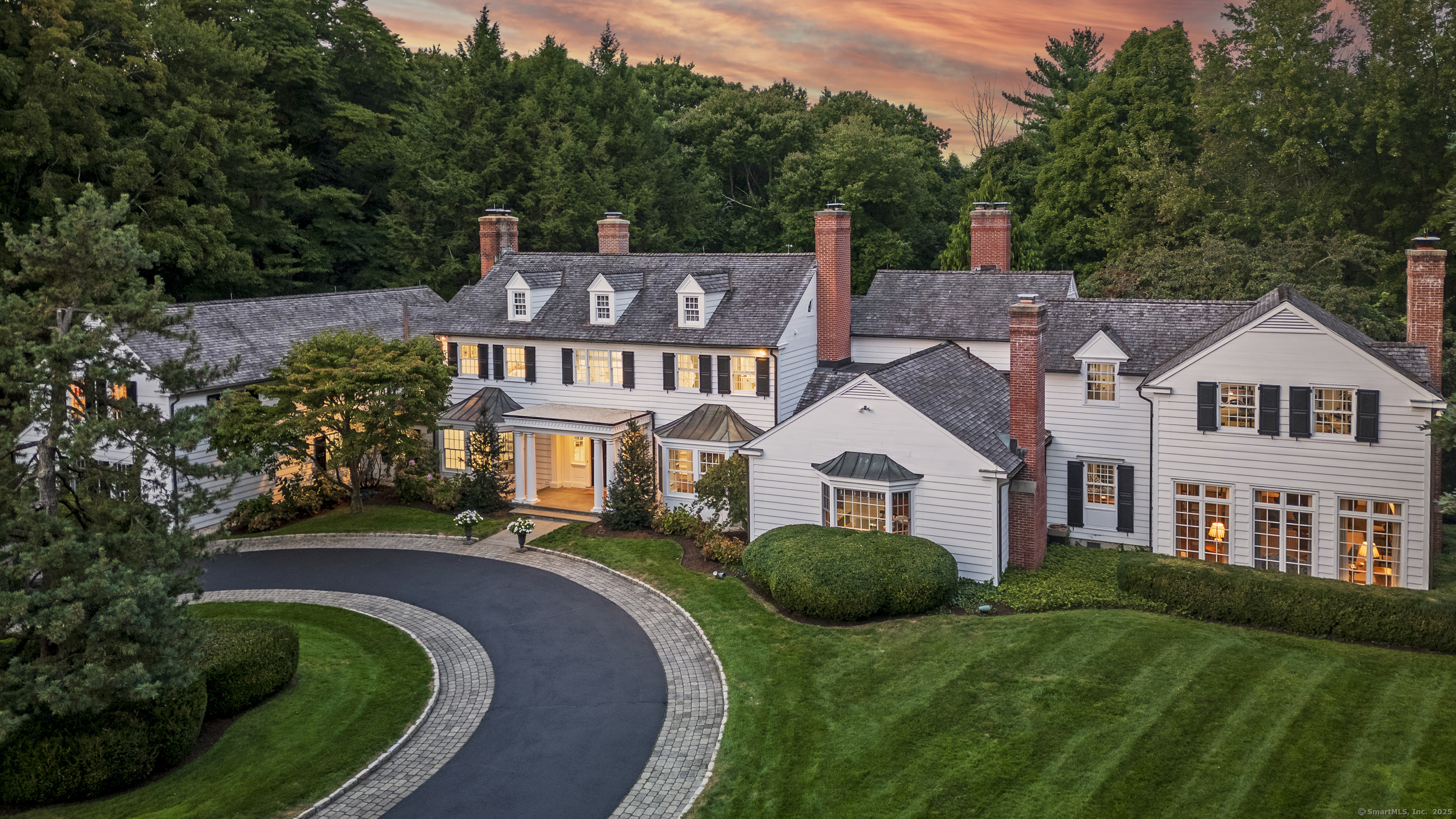 87 North Wilton Road, New Canaan, Connecticut photo 1