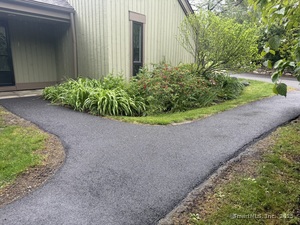 Homes for sale in Southbury, CT | 740 Heritage Vlg #B, Southbury, CT 06488 | MLS# 24116195