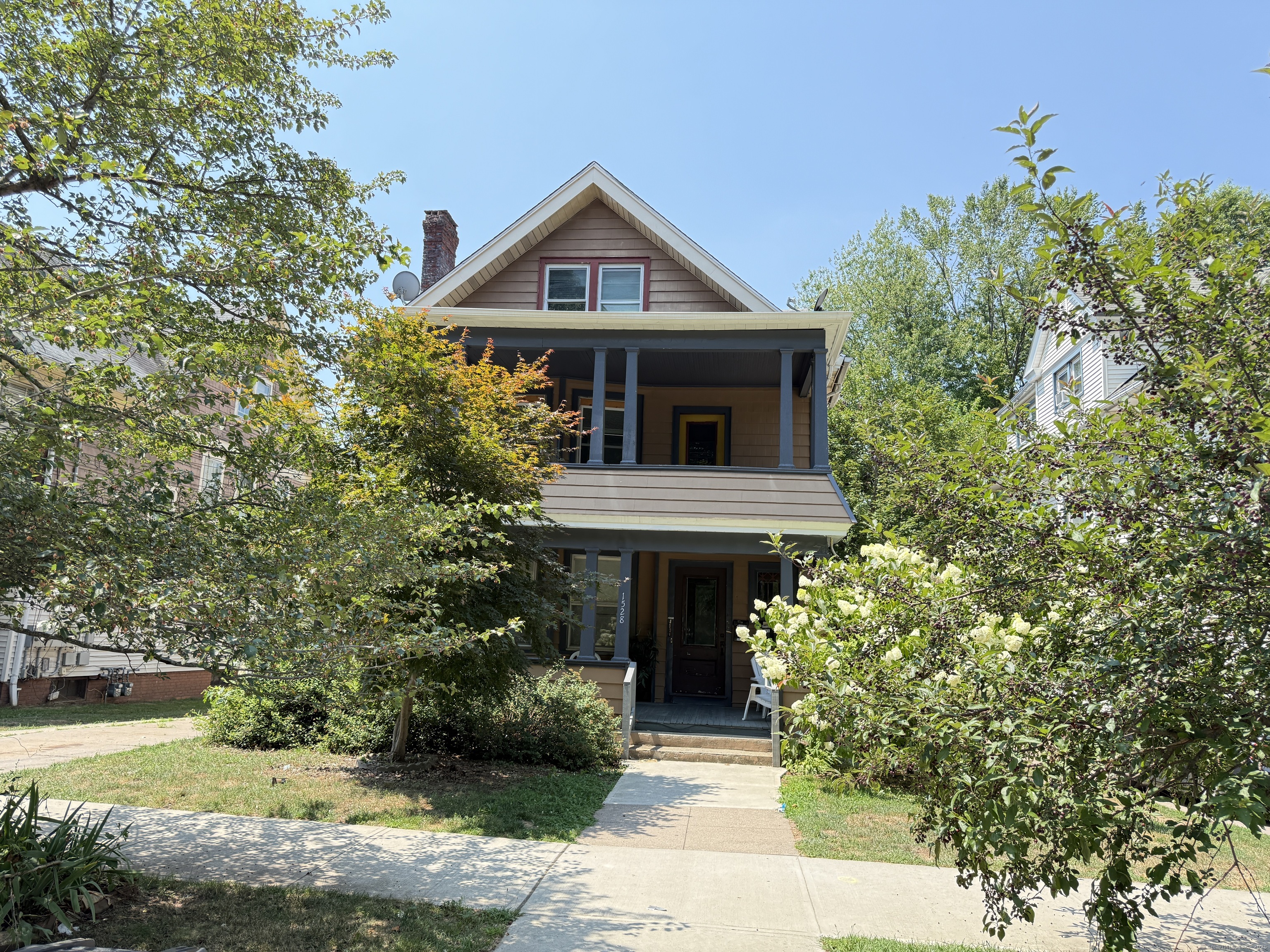 1528 Ella Grasso Boulevard New Haven CT
